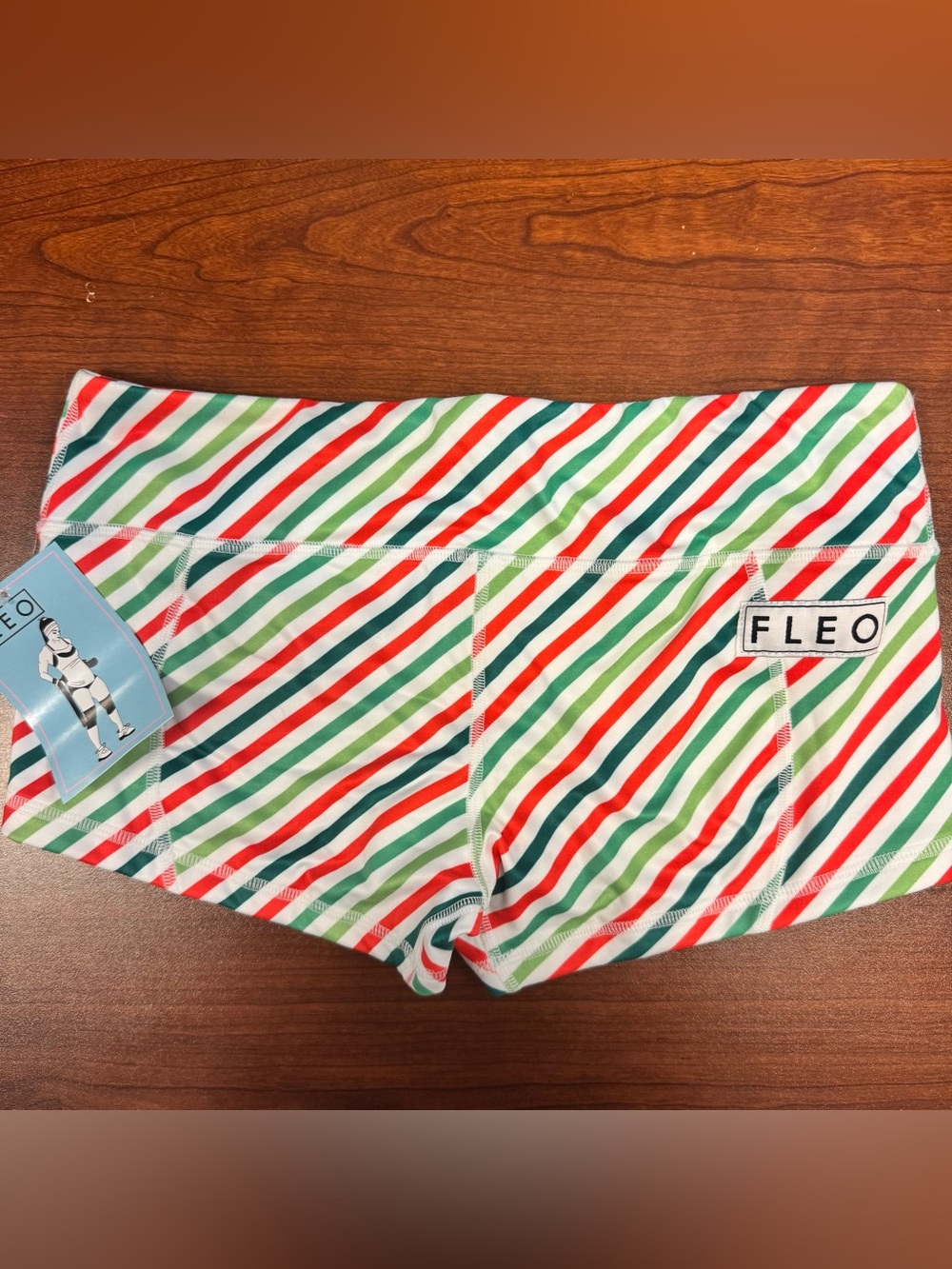 NWT fleo shorts